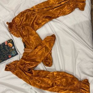 Fashion nova Gold Blouse